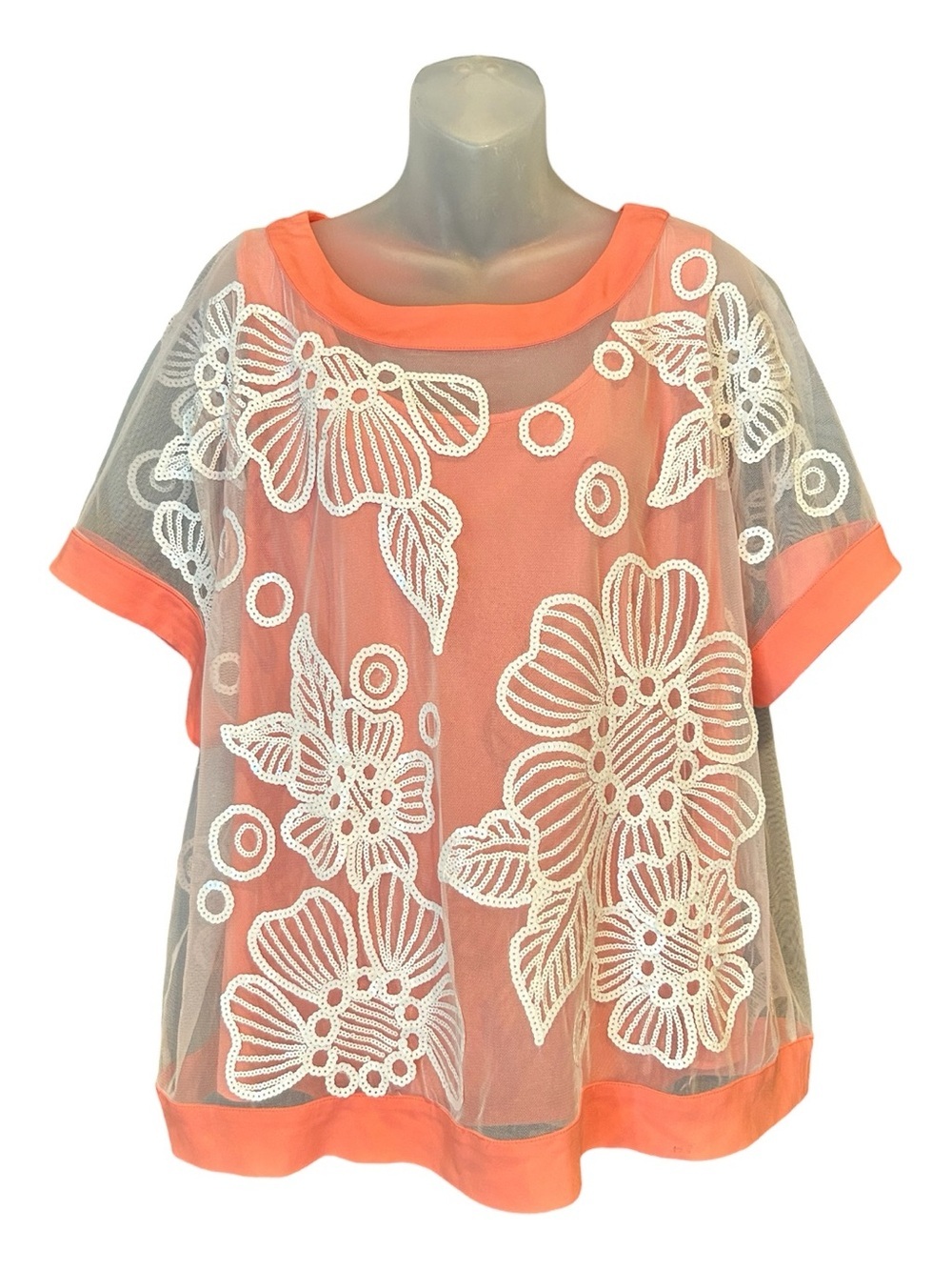 Bob Mackie Wearable Art Blouse Size 1X
White Floral Sequin Blouse and Coral Tank